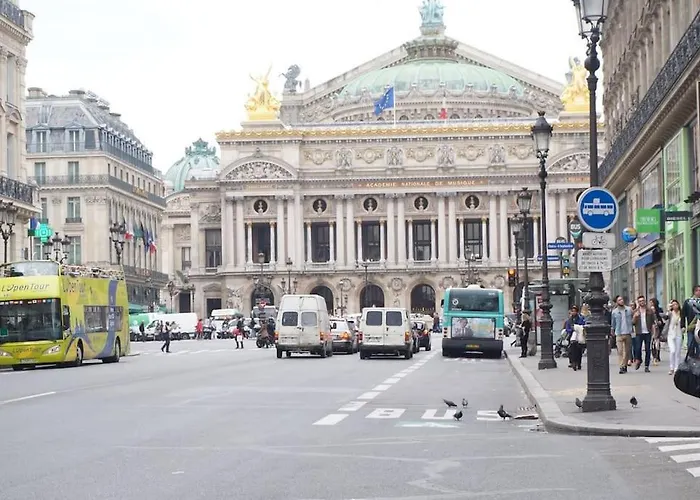 Paris, Opera 1... Comme Chez Soi * פריז