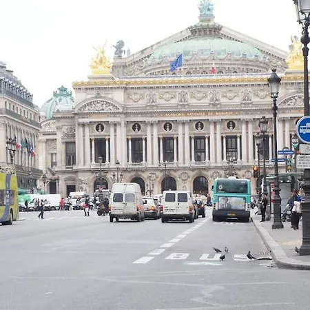 Paris, Opéra 1... Comme Chez Soi * París